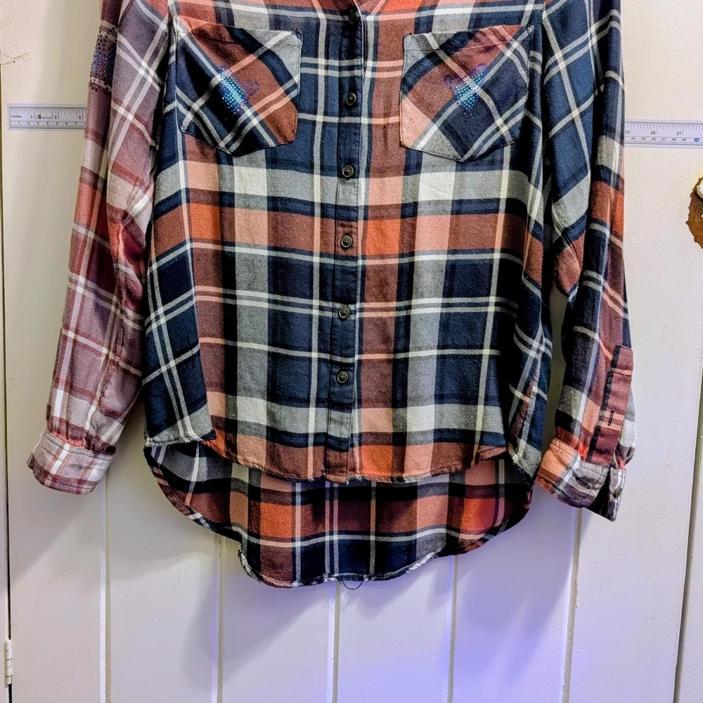 Upcycle Lucky Brand Medium Dip Bleach Flannel Shirt w/ Butterfly Bling 17" P2P - Picture 11 of 11
